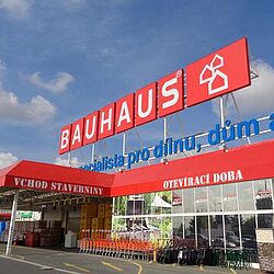 Bauhaus k.s.