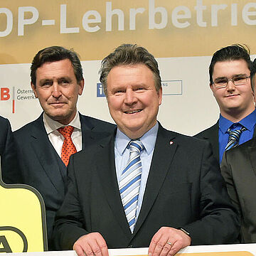 EVVA ist Top-Lehrbetrieb Mitarbeiter & Lehrlinge